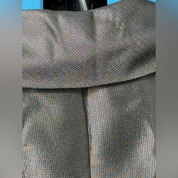 Women Larry Levine Silver Gray Skirt Suits size 6 Lined  SkirtSuit Church - Picture 4 of 10